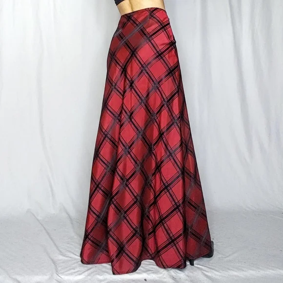 Blood red bias plaid formal maxi skirt - Picture 3 of 8